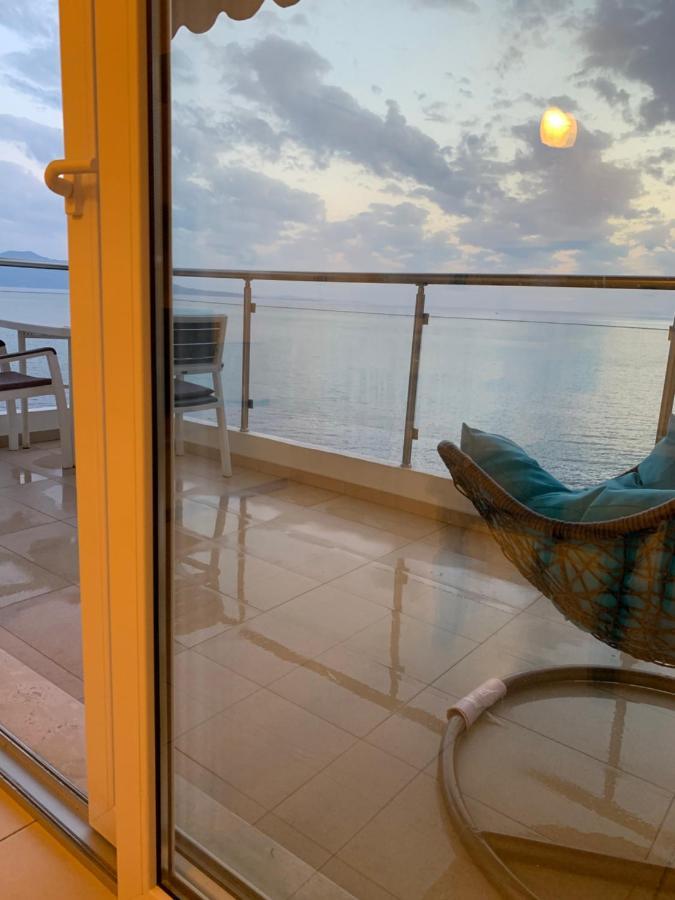 Gregor Apartments Sarandë Esterno foto
