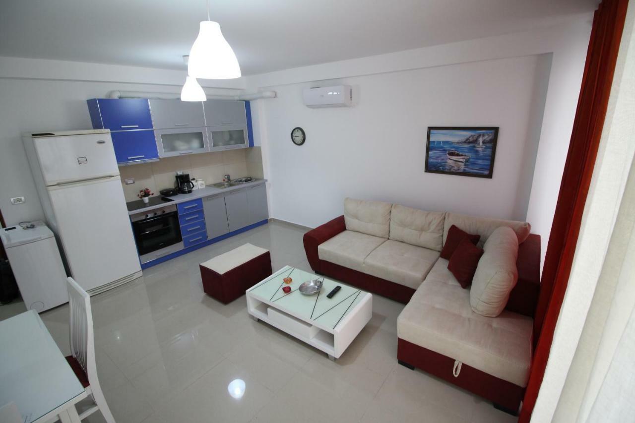 Gregor Apartments Sarandë Esterno foto