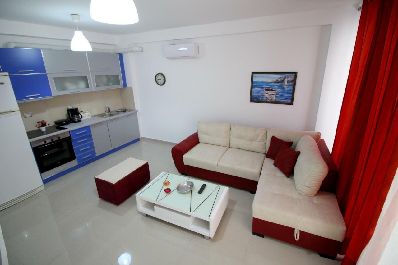 Gregor Apartments Sarandë Esterno foto
