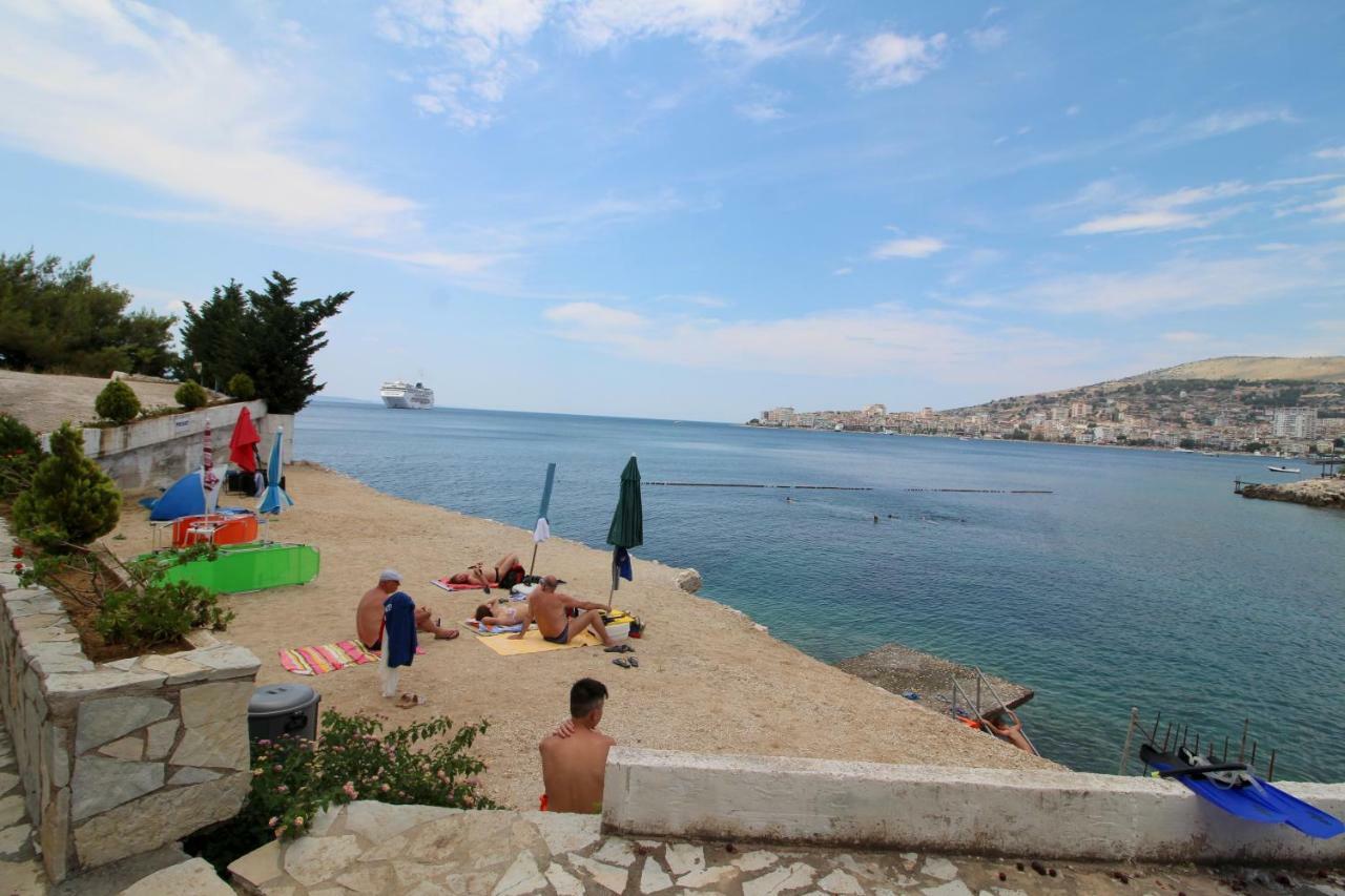 Gregor Apartments Sarandë Esterno foto