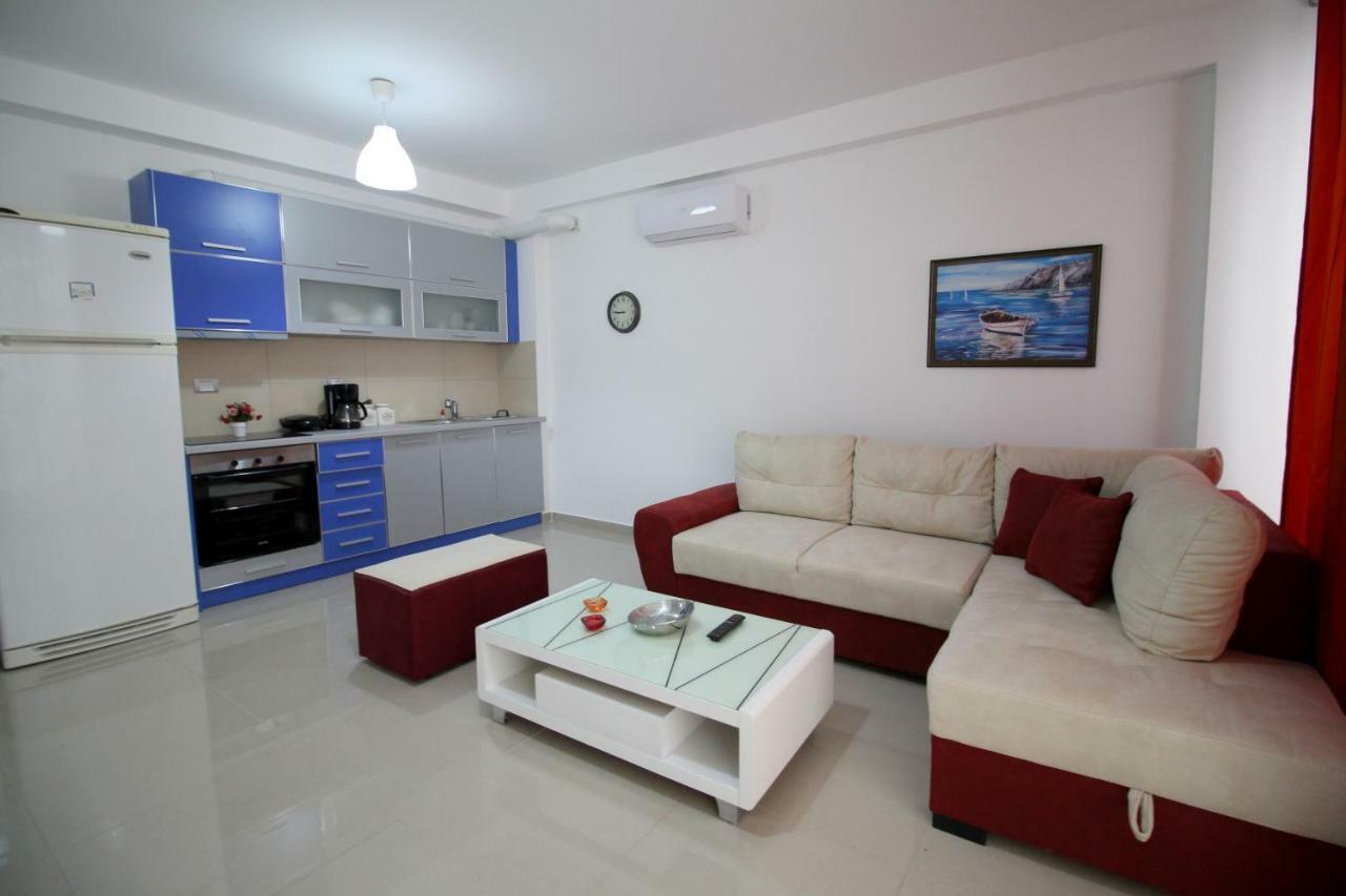 Gregor Apartments Sarandë Esterno foto